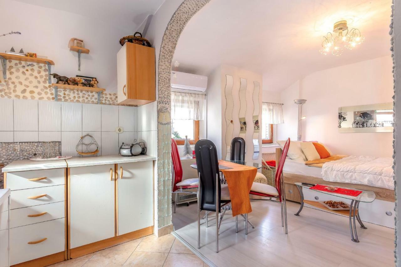 Studio-Apartman Dejan باكار المظهر الخارجي الصورة